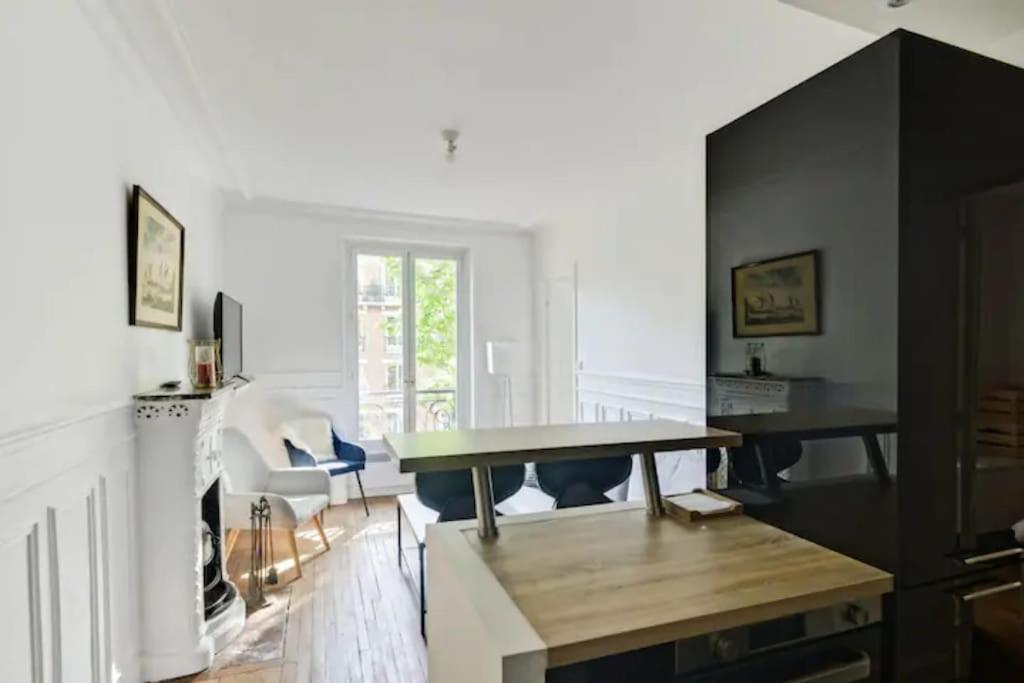 Charmant Appartement Entier A Montmartre Pour 4 Paris Exterior foto